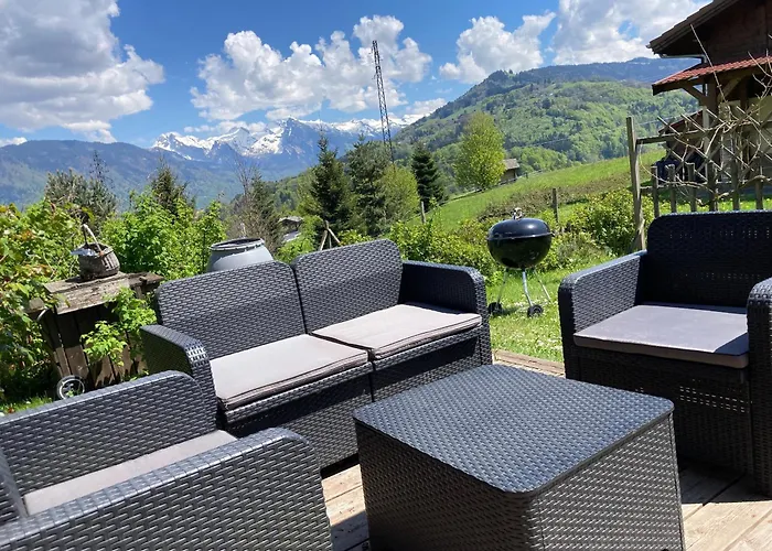 Chalet Cosy Avec Terrasse Plein Sud, 2 Chambres, Au Coeur De La Haute-Savoie
