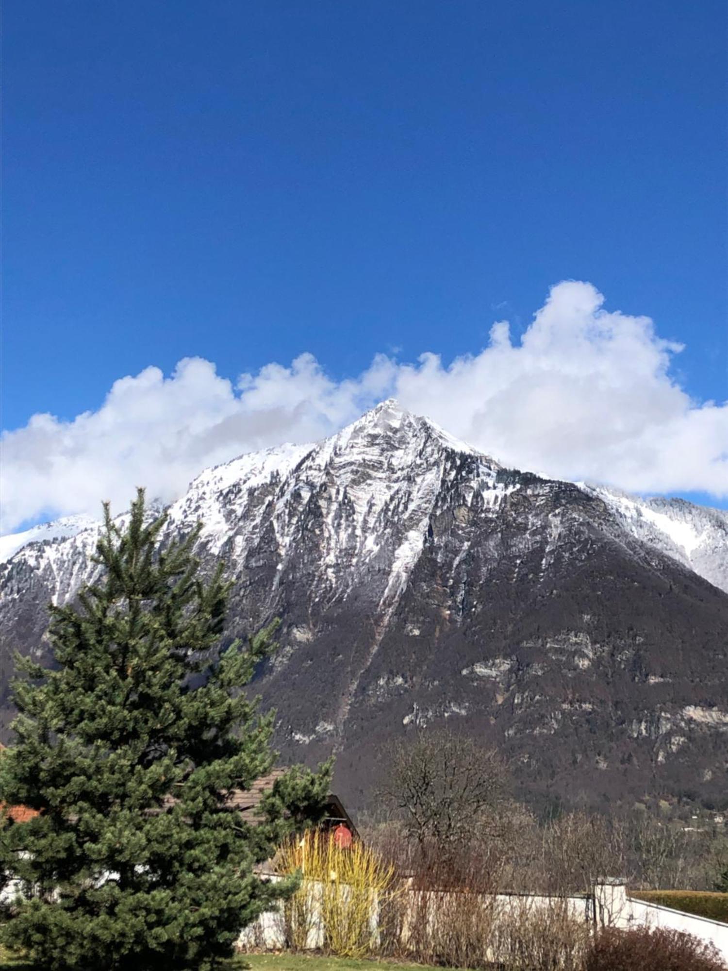 Chalet Cosy Avec Terrasse Plein Sud, 2 Chambres, Au Coeur De La Haute-savoie Châtillon-sur-Cluses