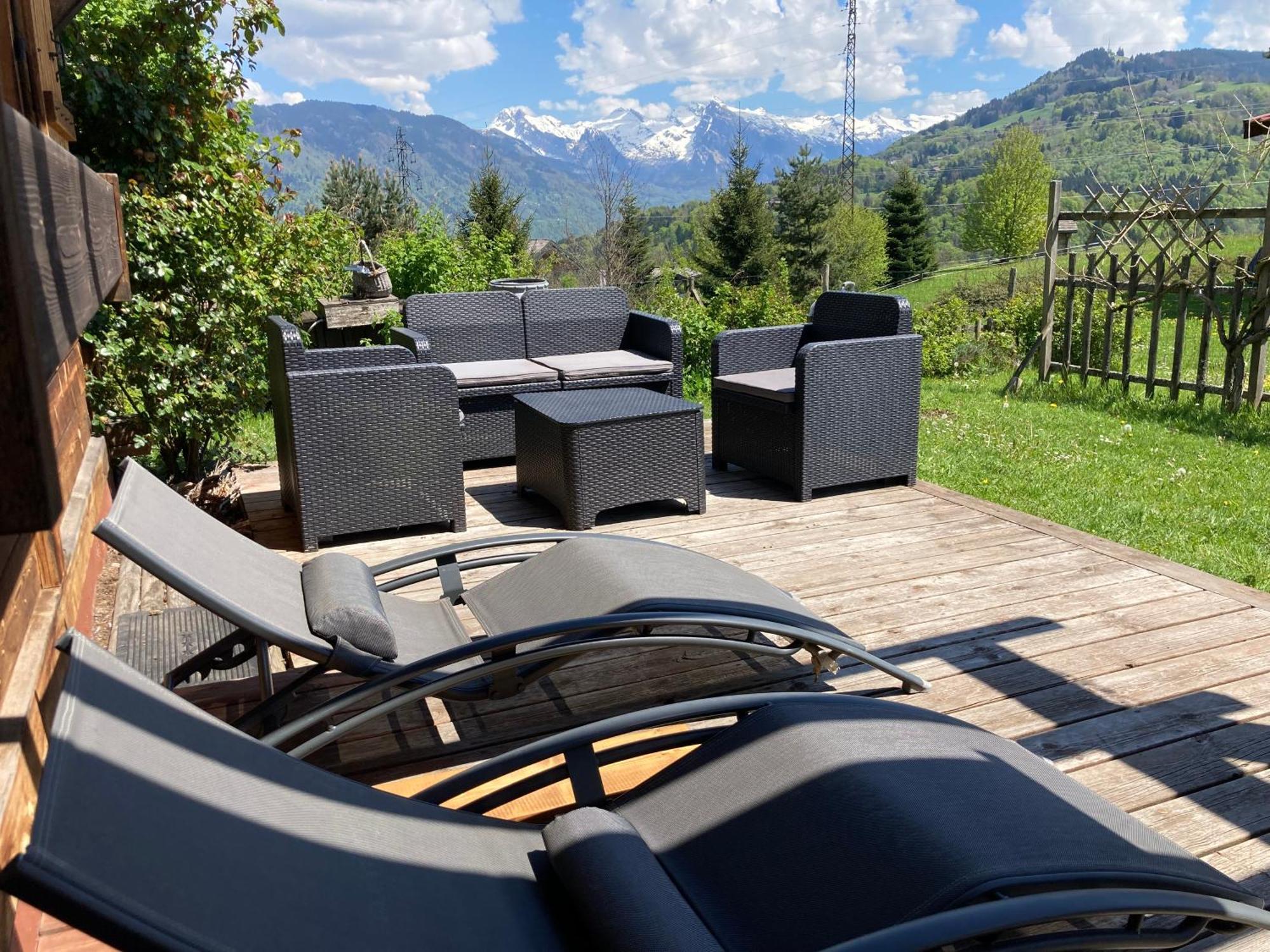 Cosy Avec Terrasse Plein Sud, 2 Chambres, Au Coeur De La Haute-savoie